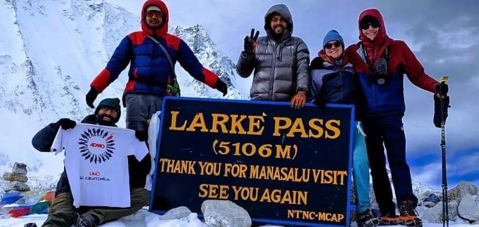 Manaslu Trek with Larkya la Pass